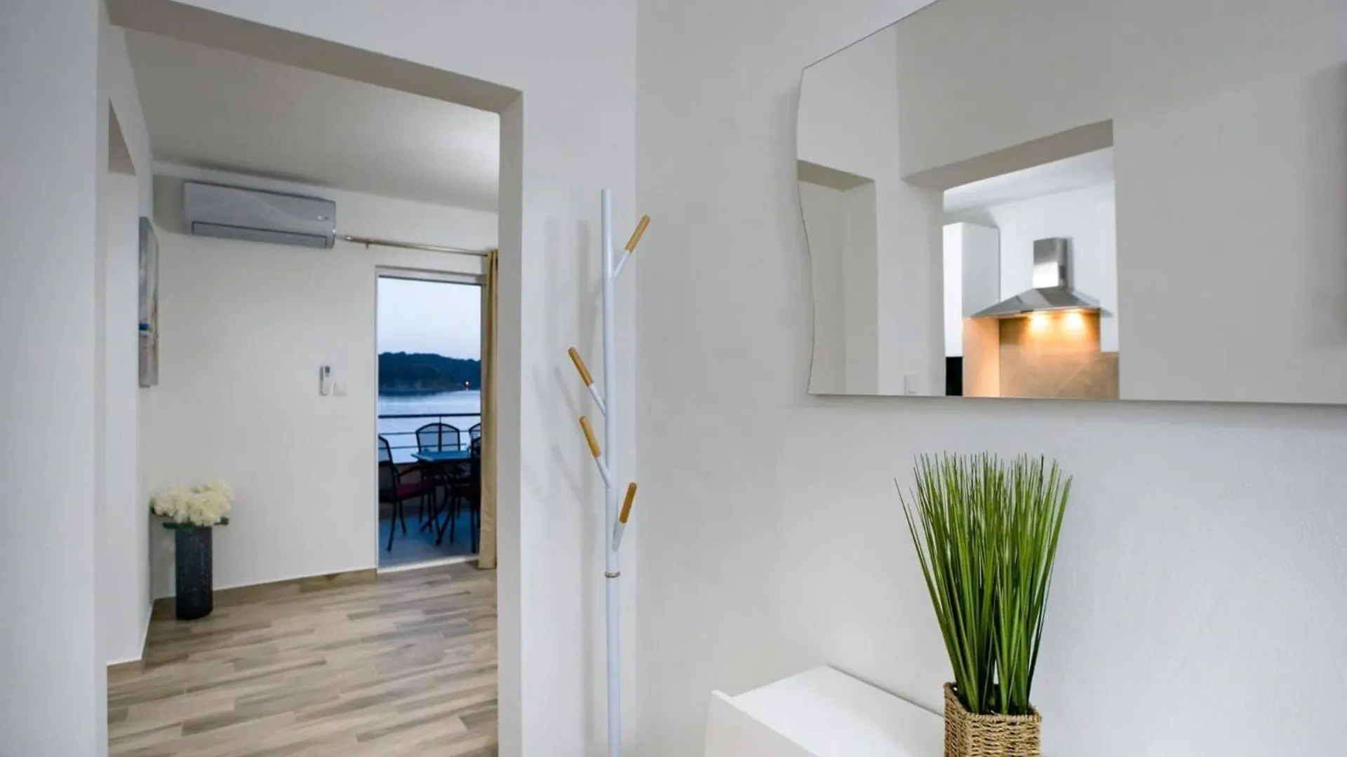 Villa Gulli - Apartment Gold With Private Beach Supetarska Draga