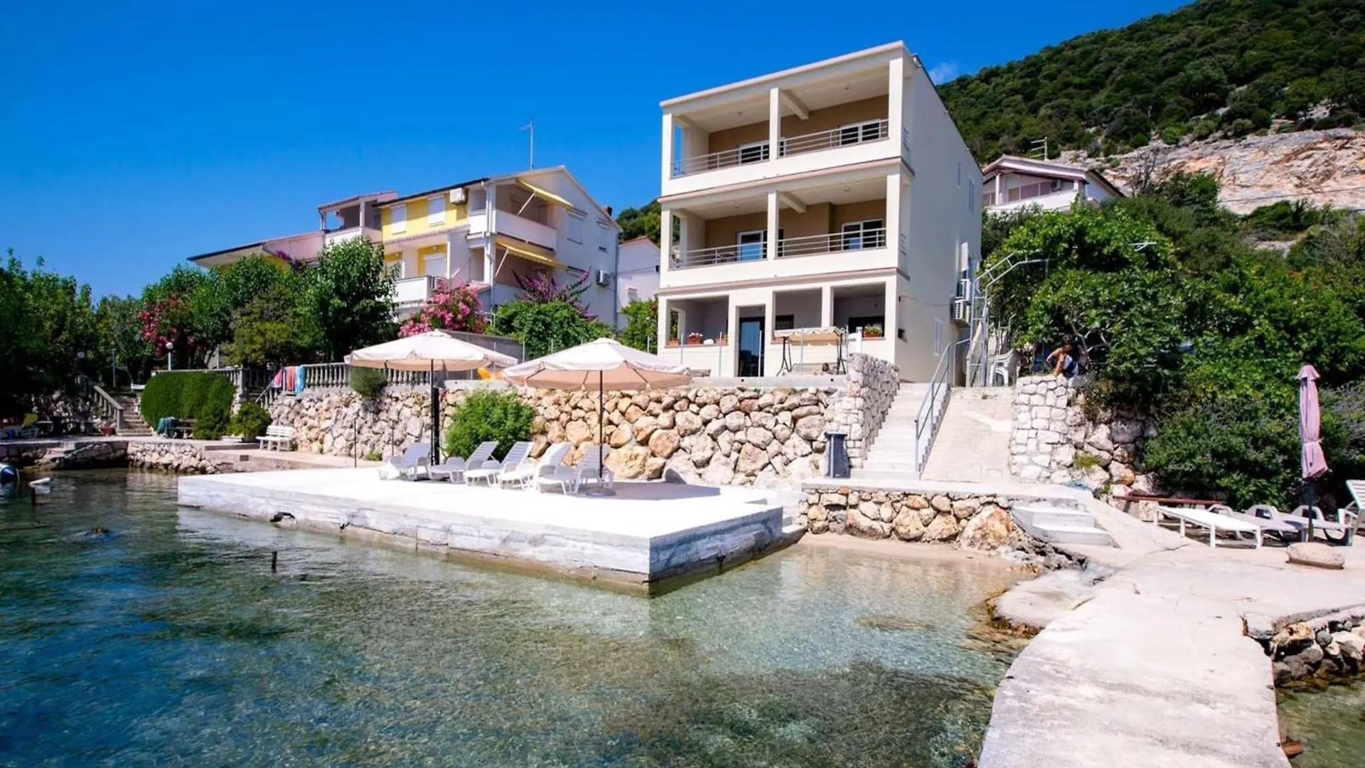 Villa Gulli - Apartment Gold With Private Beach Supetarska Draga Botel