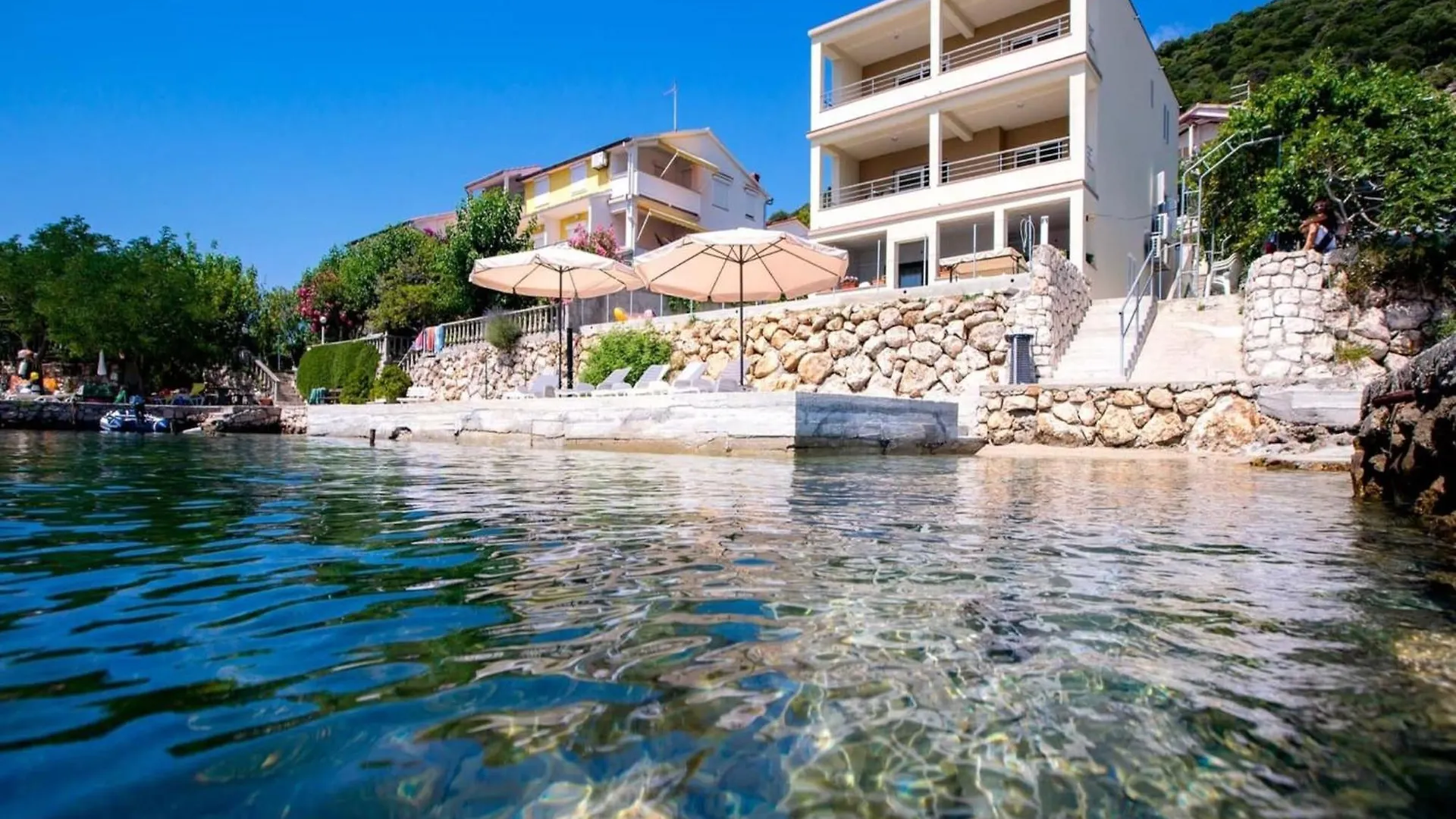 Botel Villa Gulli - Apartment Gold With Private Beach Supetarska Draga
